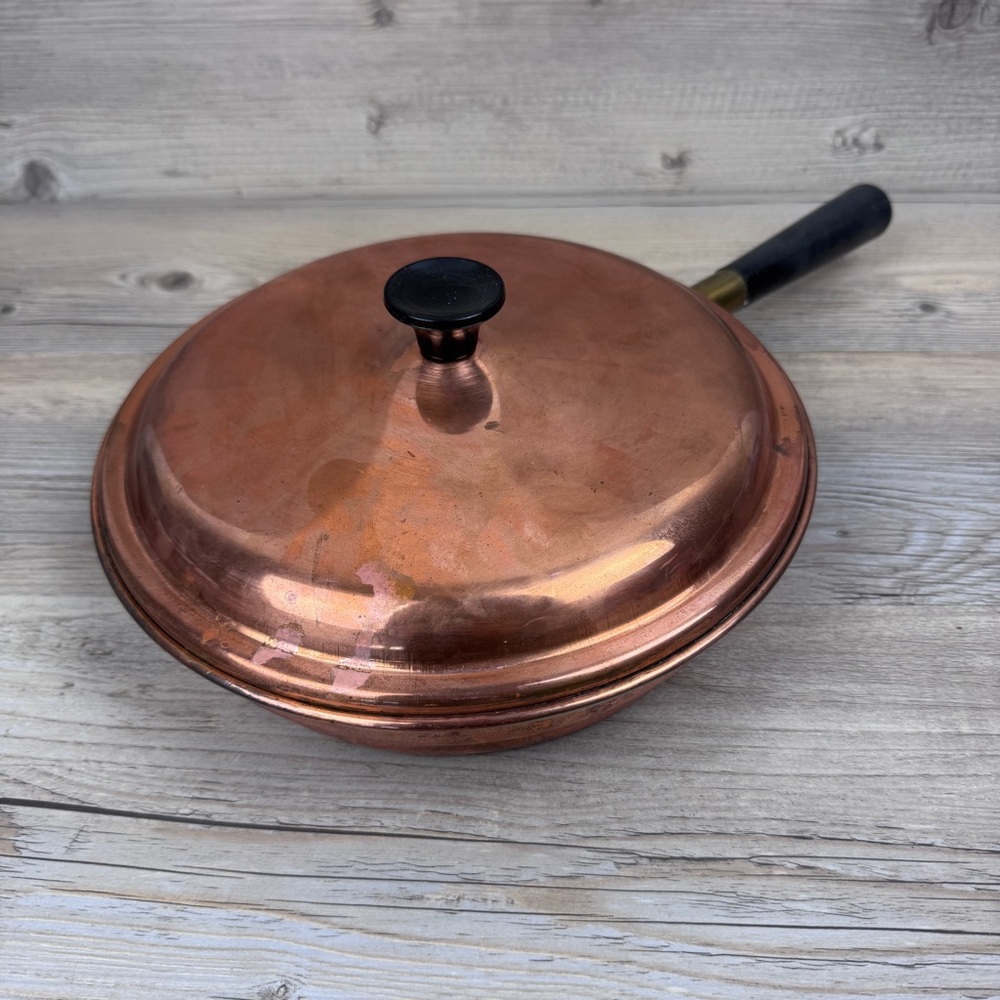 Vintage Daewoo House Wares Copper Pan with Lid and Copper Insert.